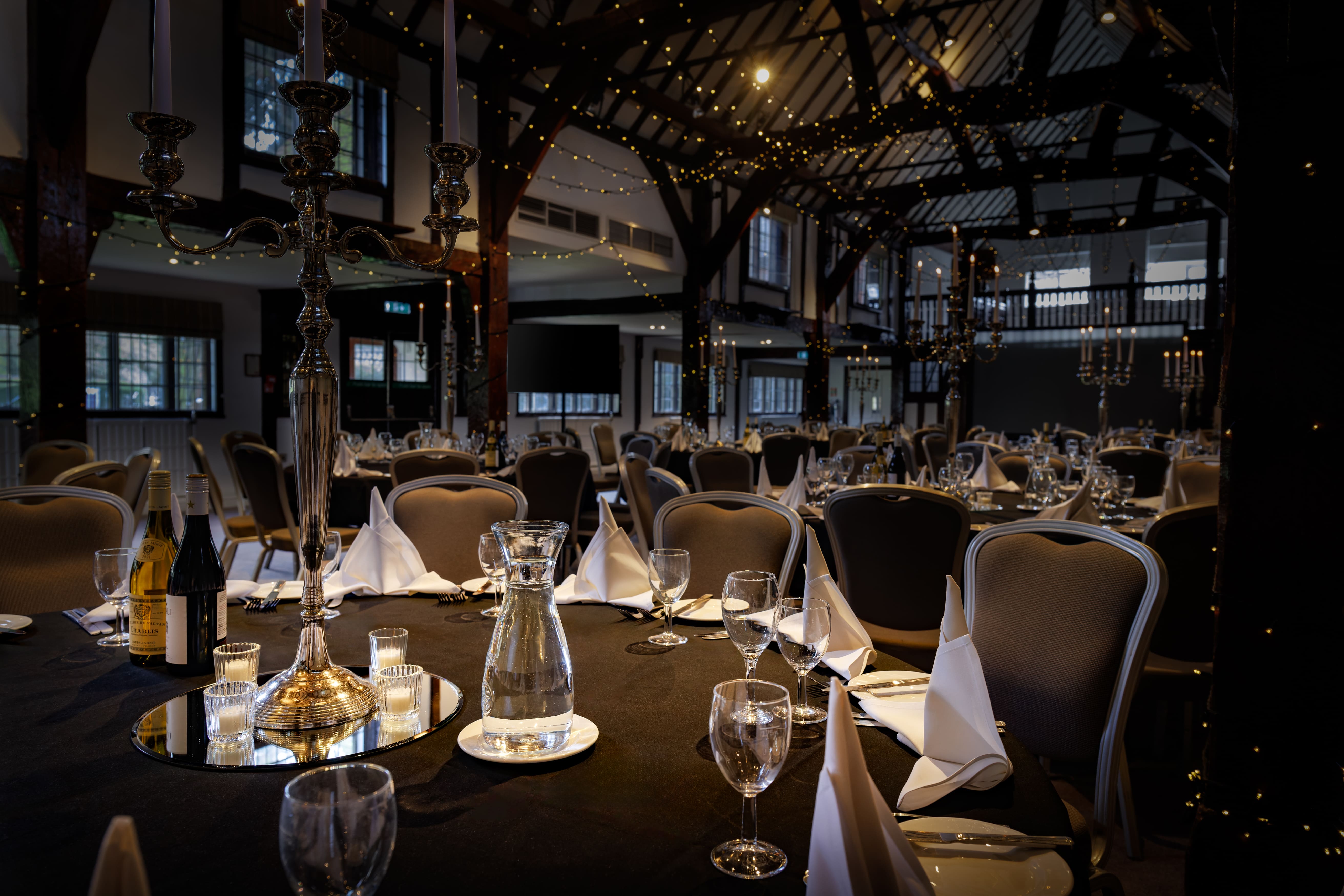 Classic Barn Banquet Meeting Setup
