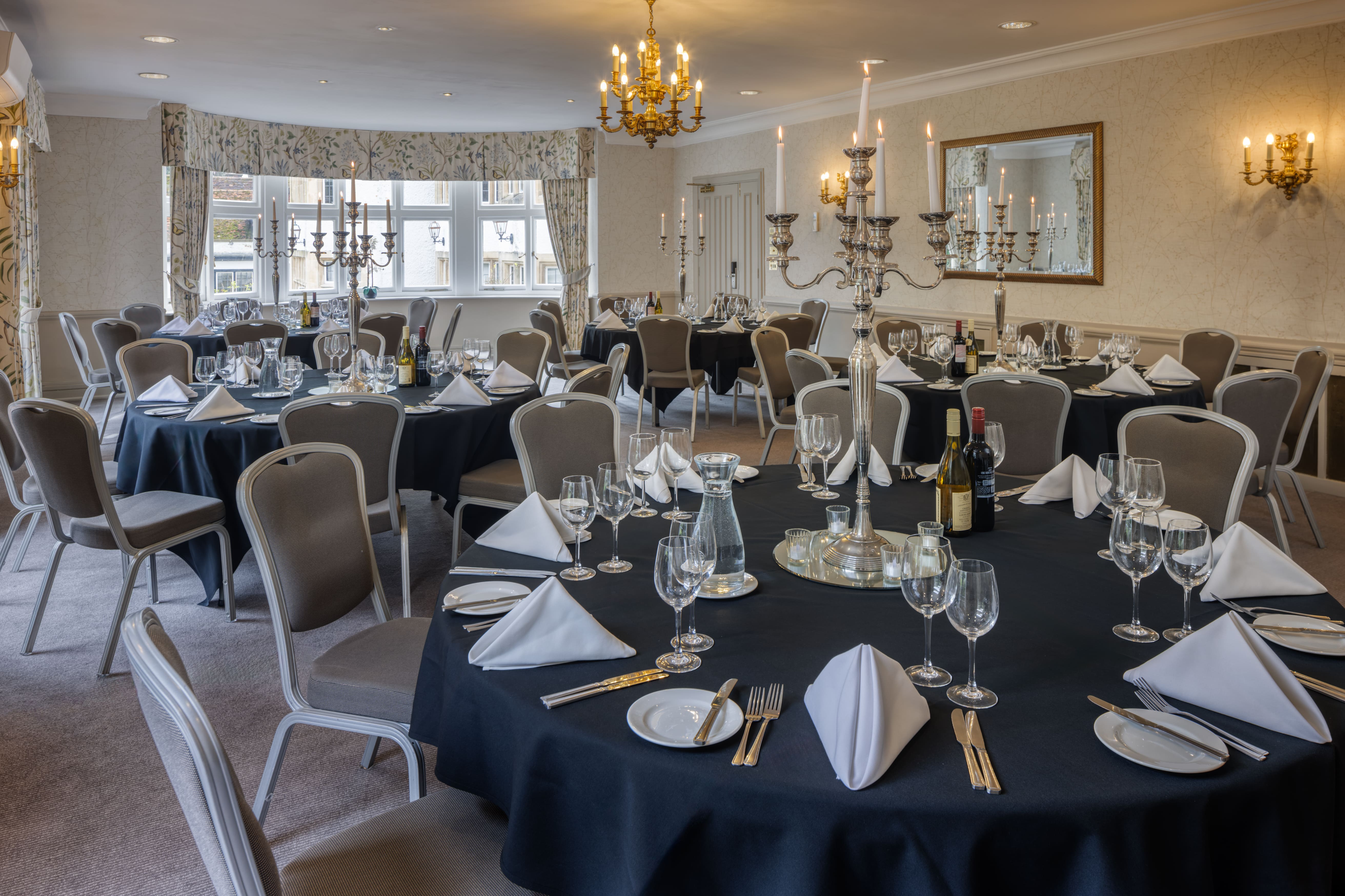 Garden Room Black Tie Dinner Setup
